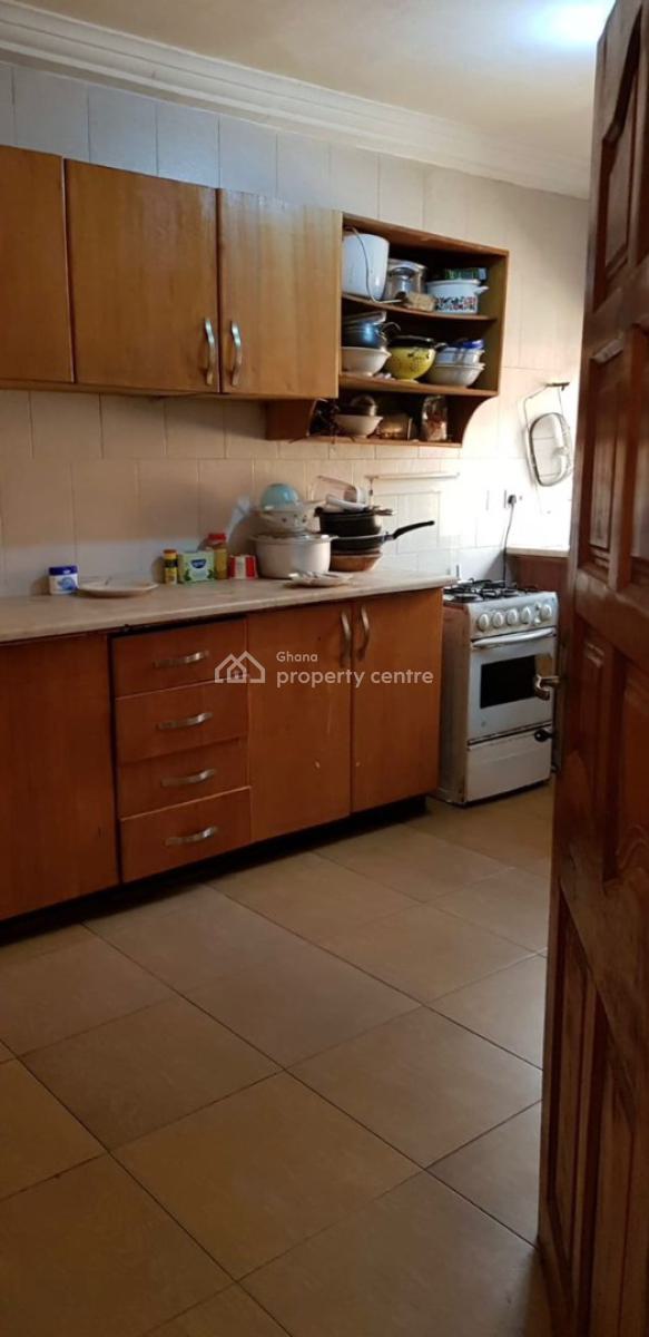Fairly Used 3 Bedroom House, Satellite, Amasaman, Ga West Municipal, Accra, House for Sale