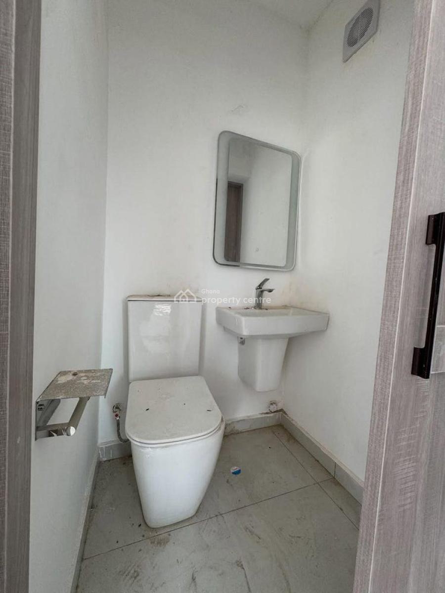 3 Bedroom Townhouse with Staff Quarters in a Gated Community, Tseaddo, East Airport, Airport Residential Area, Accra, Townhouse for Rent