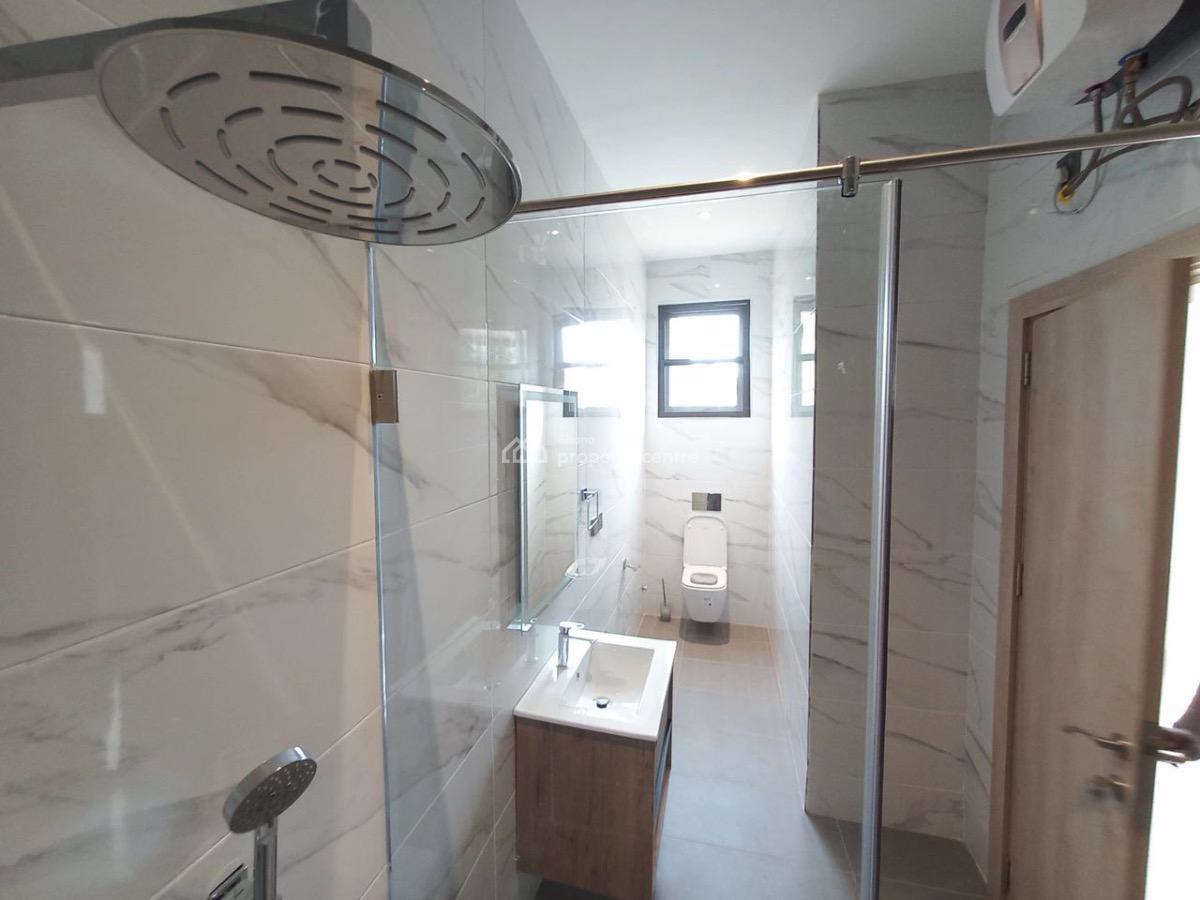 Furnished 4 Bedrooms Duplex with Study in a Gated Community with Pool, Cantonments, Accra, Townhouse for Rent