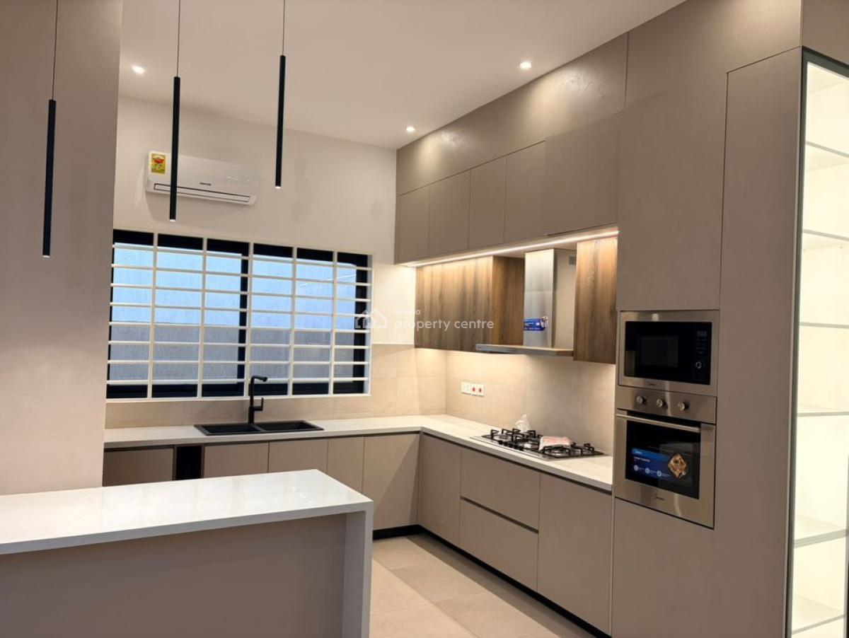 Executive All Ensuite 4 Bedrooms, Baatsonaa, Spintex, Accra, House for Sale