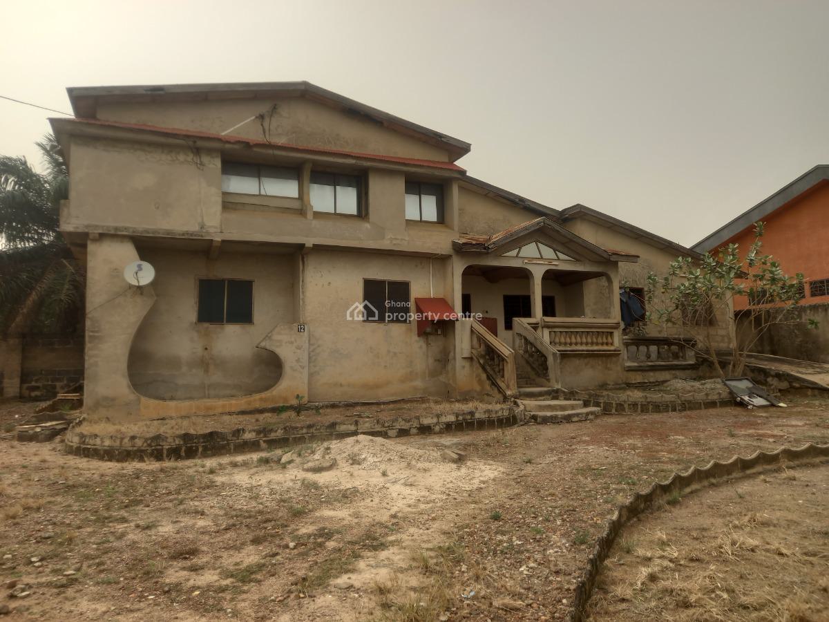 6 Bedrooms, Kronum, Near Suame, Makro., Kumasi Metropolitan, Ashanti, House for Sale
