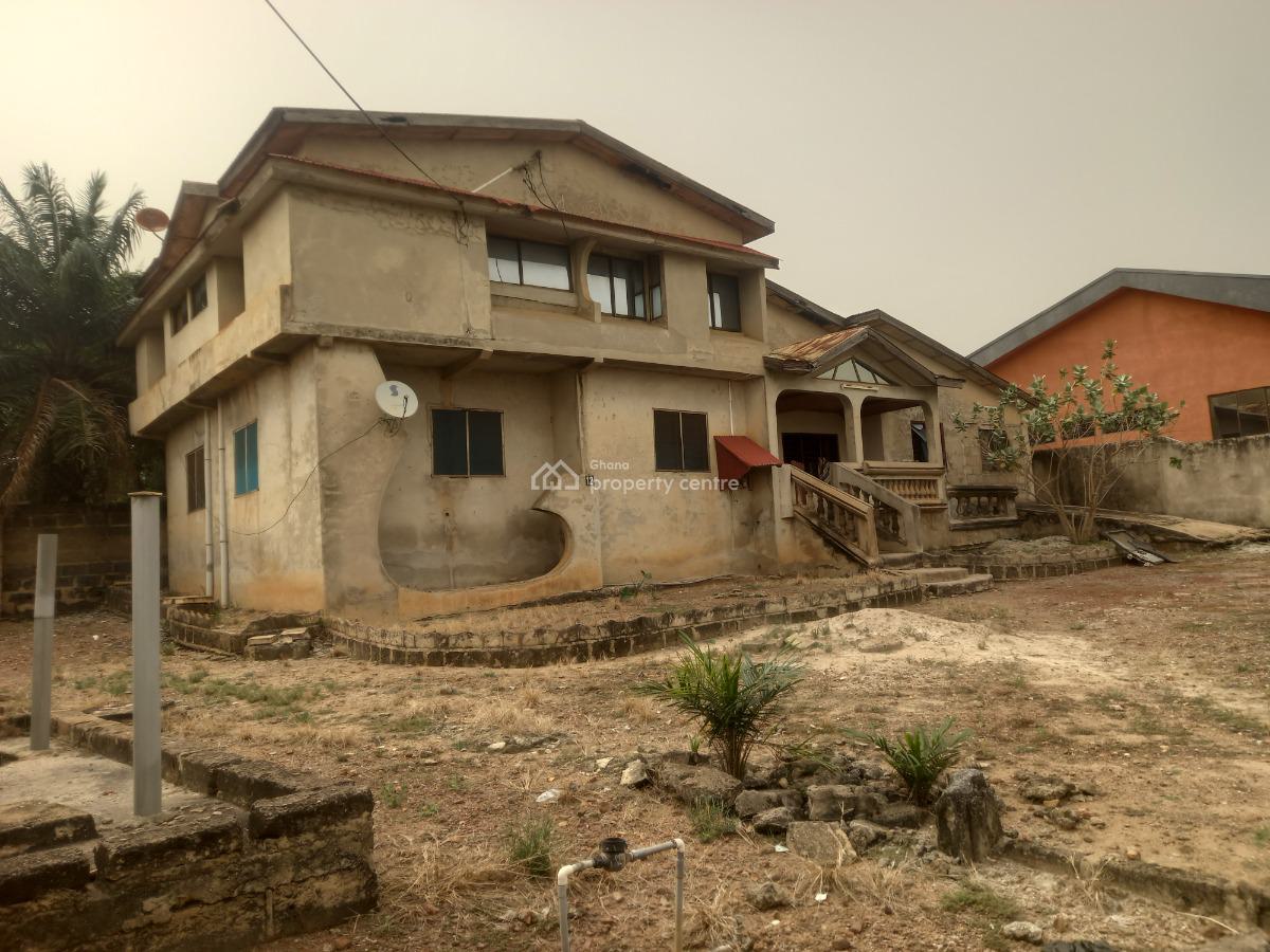 6 Bedrooms, Kronum, Near Suame, Makro., Kumasi Metropolitan, Ashanti, House for Sale