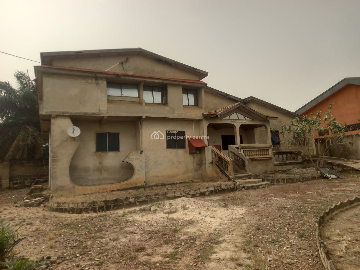 6 Bedrooms, Kronum, Near Suame, Makro., Kumasi Metropolitan, Ashanti, House for Sale