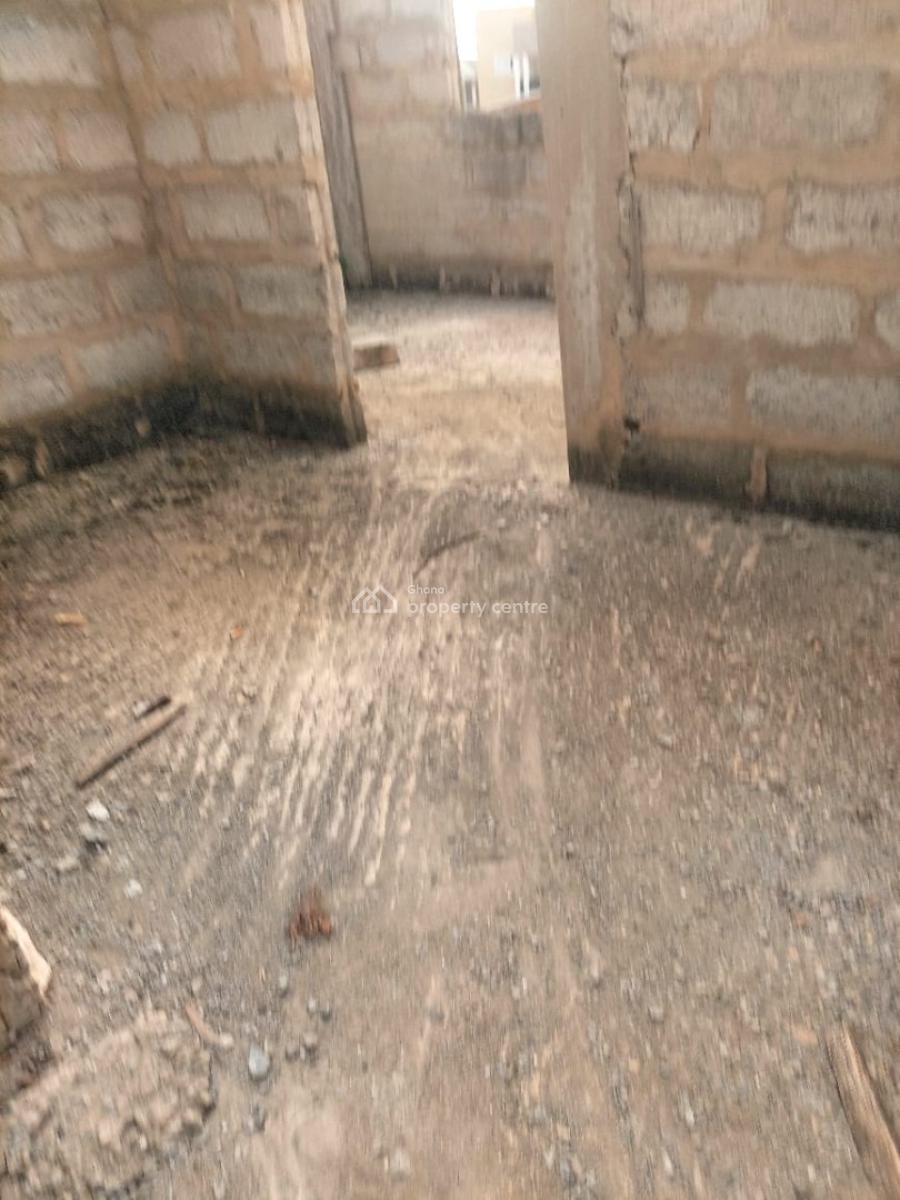 Uncompleted 6 Bedrooms En-suite, Lakeside Estate, Community 6, Adenta, Adenta Municipal, Accra, Residential Land for Sale