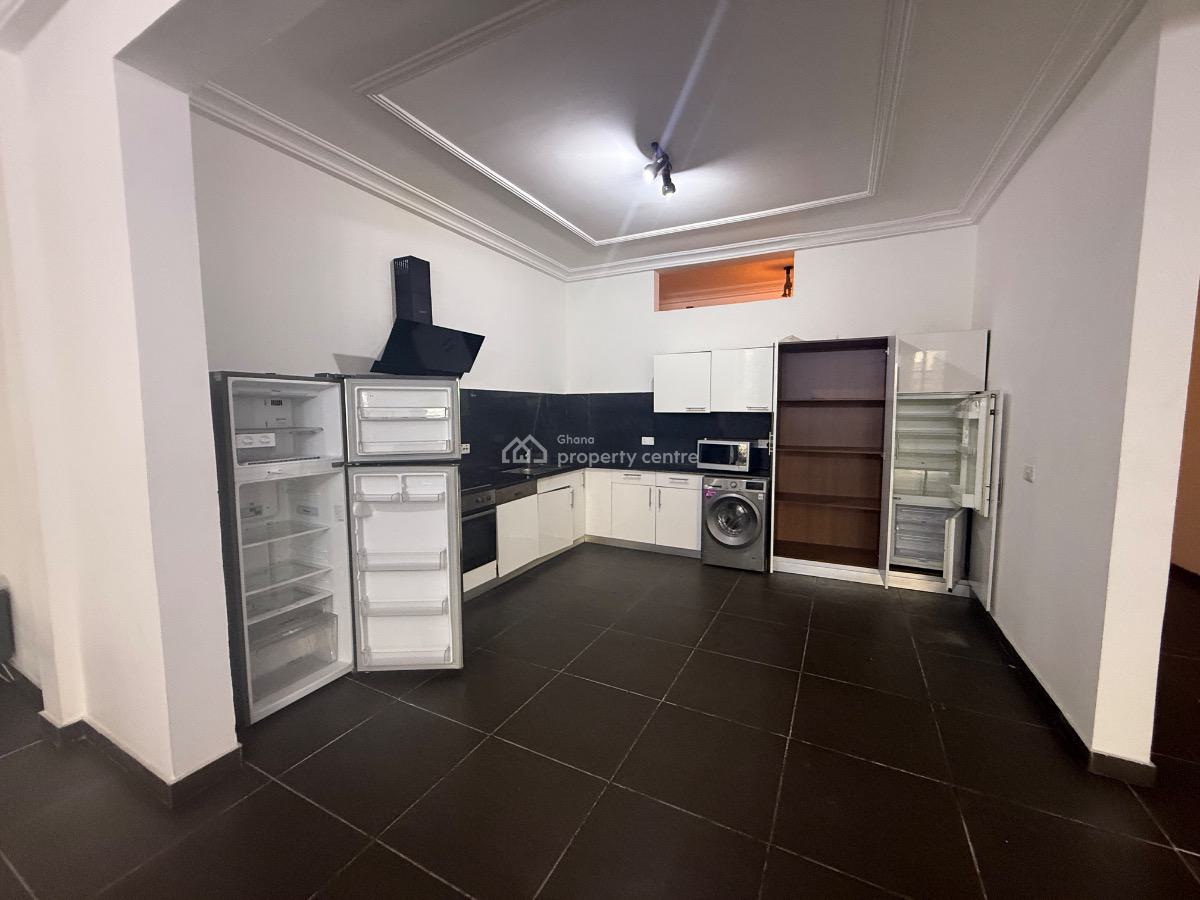 Executive 2 Bedrooms Furnished Apartment, Oxfords Street, Osu, Accra, Apartment for Rent