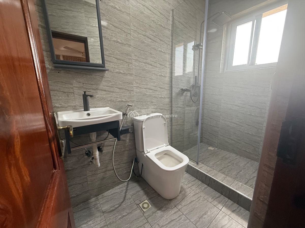 Executive 2 Bedrooms Furnished Apartment, Oxfords Street, Osu, Accra, Apartment for Rent