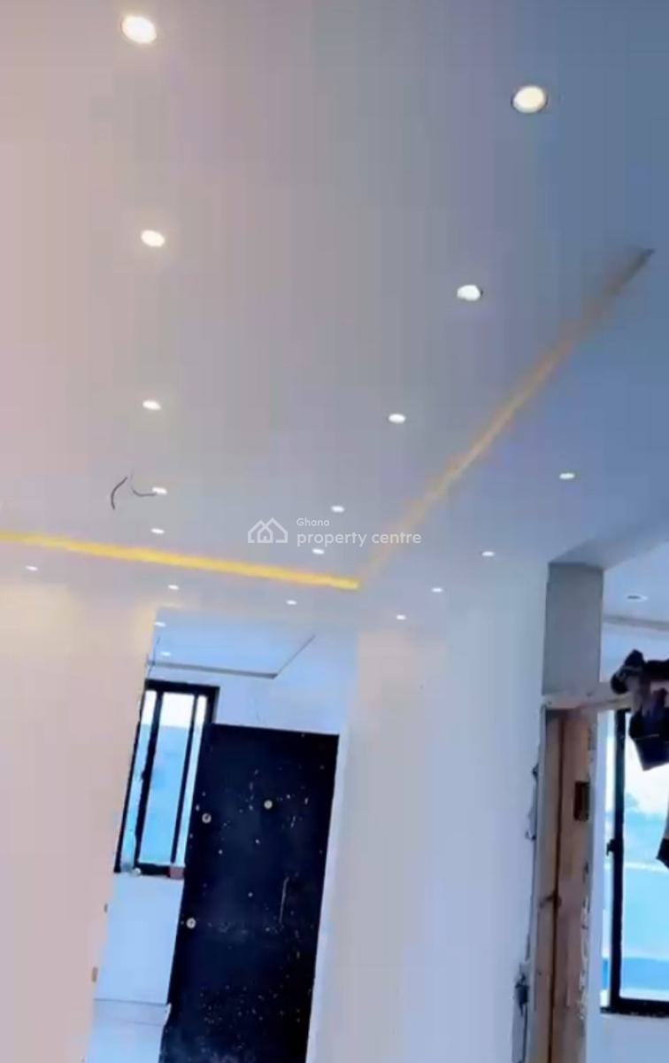 5 Bedrooms, Abuakwa Sepaase, Sofoline Tanoso Road., Kumasi Metropolitan, Ashanti, House for Sale