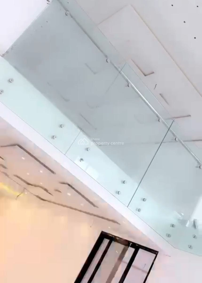 5 Bedrooms, Abuakwa Sepaase, Sofoline Tanoso Road., Kumasi Metropolitan, Ashanti, House for Sale