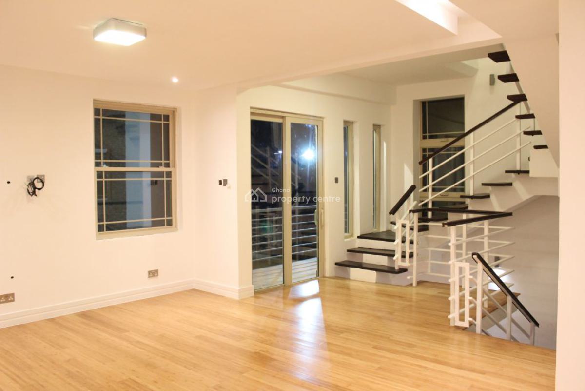 3 Bedroom Townhouse with Staff Quarters in a Gated Community with Pool, Cantonments, Accra, Townhouse for Rent