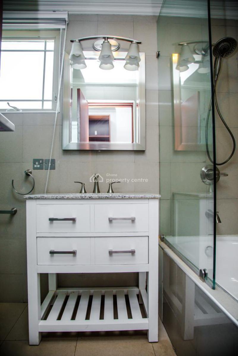 3 Bedroom Townhouse with Staff Quarters in a Gated Community with Pool, Cantonments, Accra, Townhouse for Rent