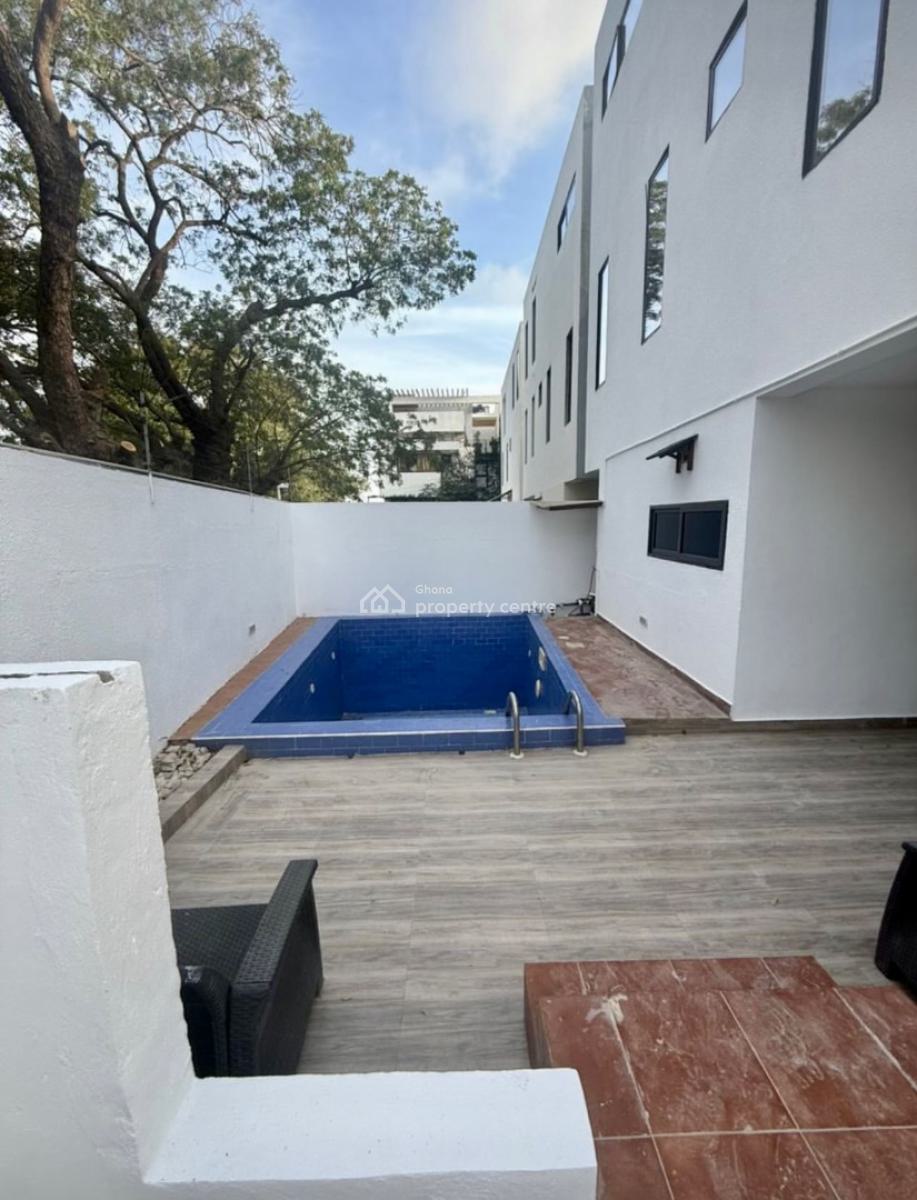 4 Bedroom Townhouse with a Private Pool in a Gated Community, Cantonments, Accra, Townhouse for Rent