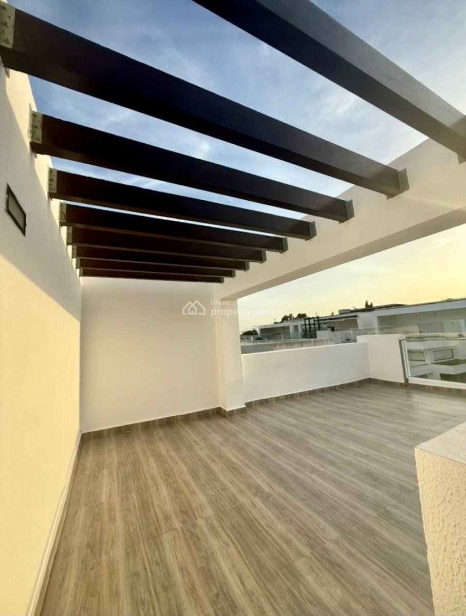 4 Bedroom Townhouse with a Private Pool in a Gated Community, Cantonments, Accra, Townhouse for Rent