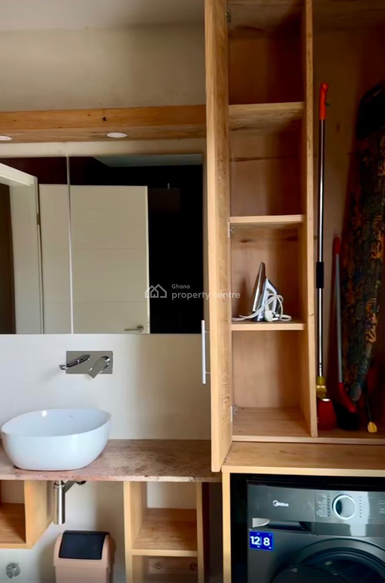 Furnished 2 Bedroom Apartment in a Gated Community with Pool and Gym, Cantonments, Accra, Apartment for Rent