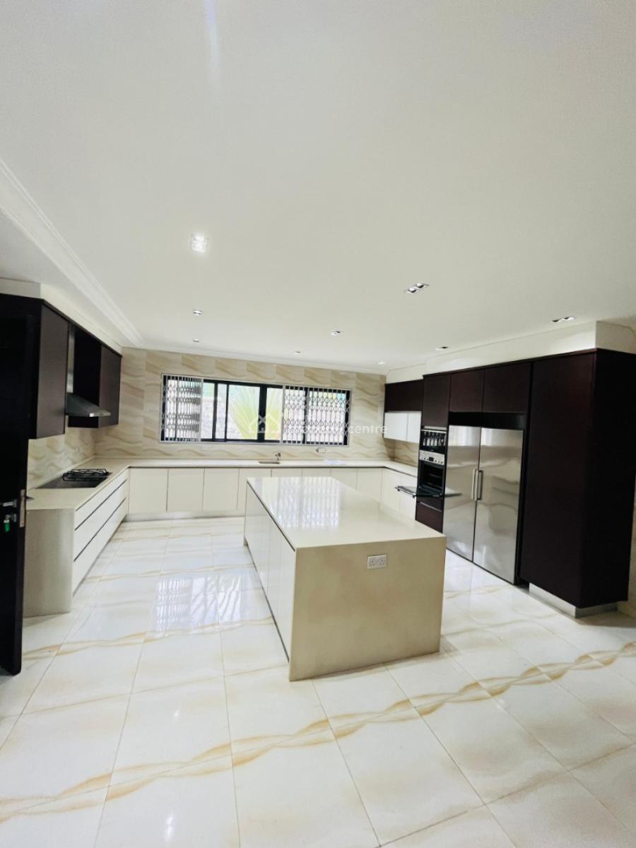 Executive 7 Bedrooms, Burma Camp, Accra, House for Rent
