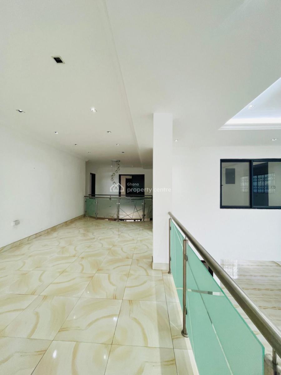Executive 7 Bedrooms, Burma Camp, Accra, House for Rent