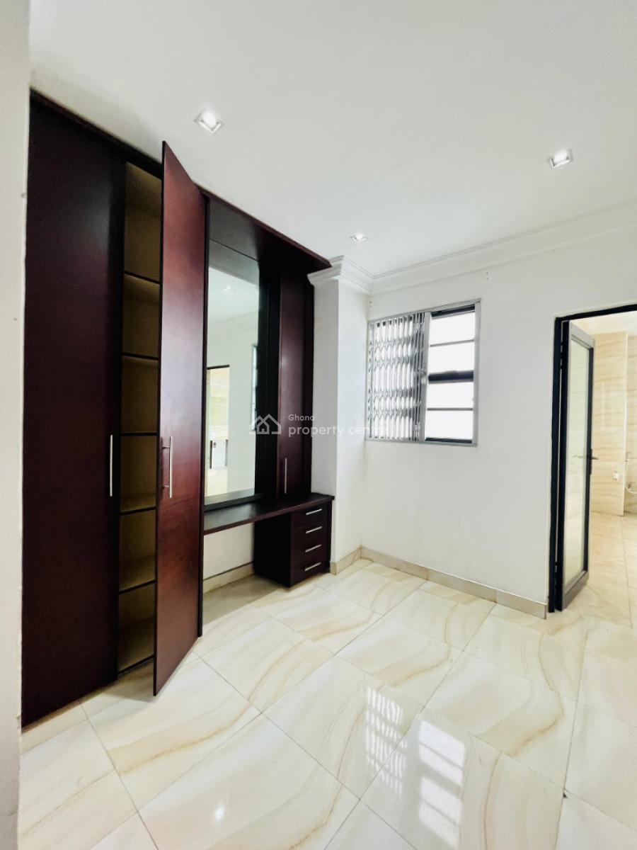 Executive 7 Bedrooms, Burma Camp, Accra, House for Rent
