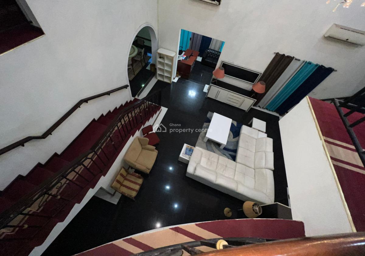 7 Bedrooms House with 1 Room Boys Quarter, Mccarthy Hill, Ga South Municipal, Accra, House for Sale
