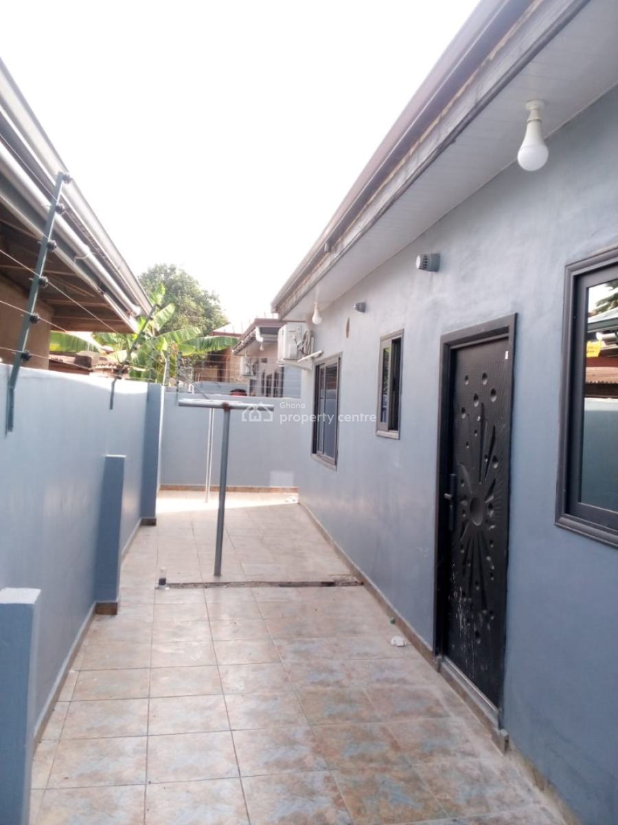 Titled 3 Master Brm House, Ablekuma Ga Odumase, Ga West Municipal, Accra, Detached Bungalow for Sale