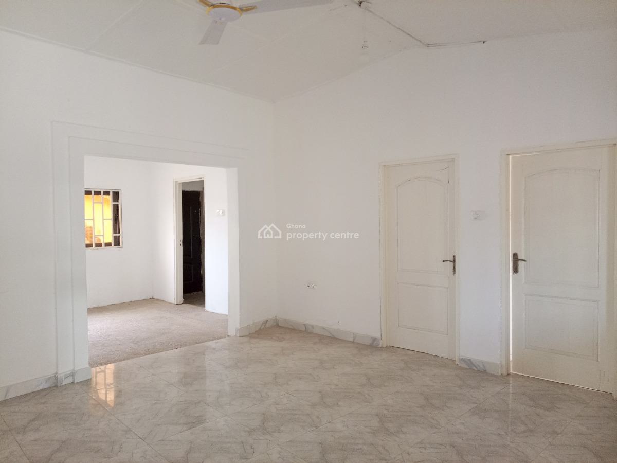 Renovated 3 Bedrooms Apartment, Kit Kat Down Area, Dansoman, Accra, Single Room Self Contained for Rent