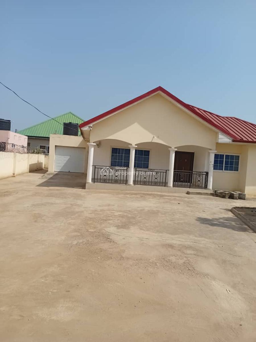 New 3 Master Bedrooms House, Millennium City, Kasoa, Awutu-senya East, Central Region, Detached Bungalow for Sale
