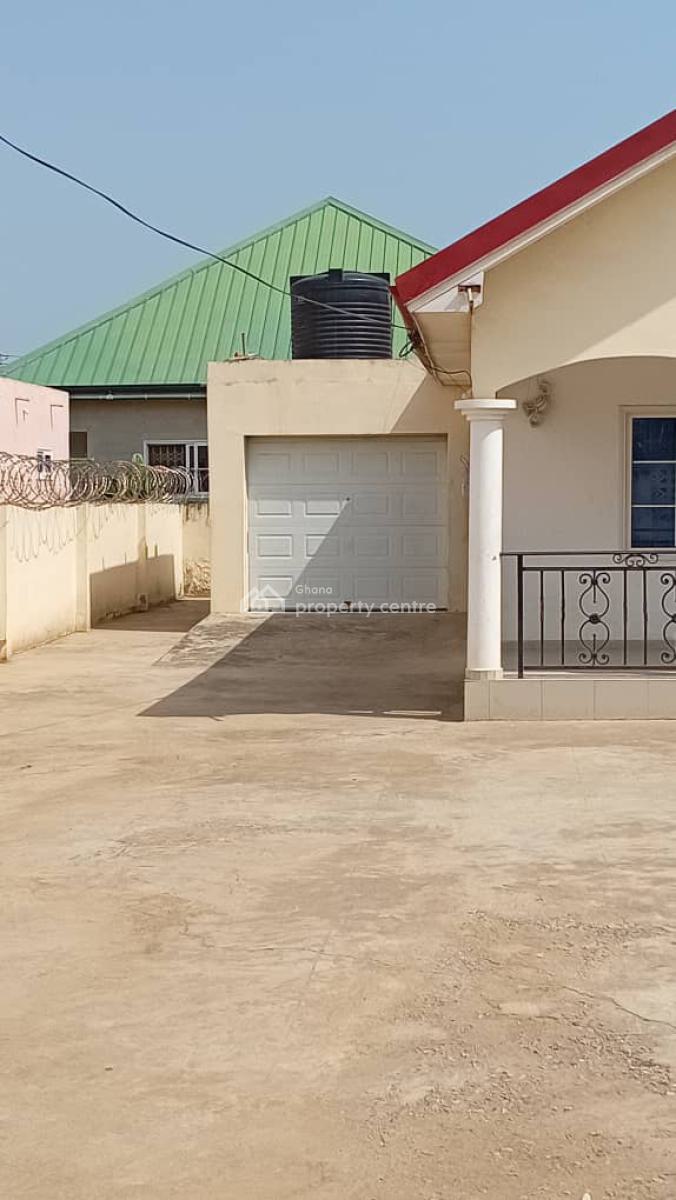 New 3 Master Bedrooms House, Millennium City, Kasoa, Awutu-senya East, Central Region, Detached Bungalow for Sale