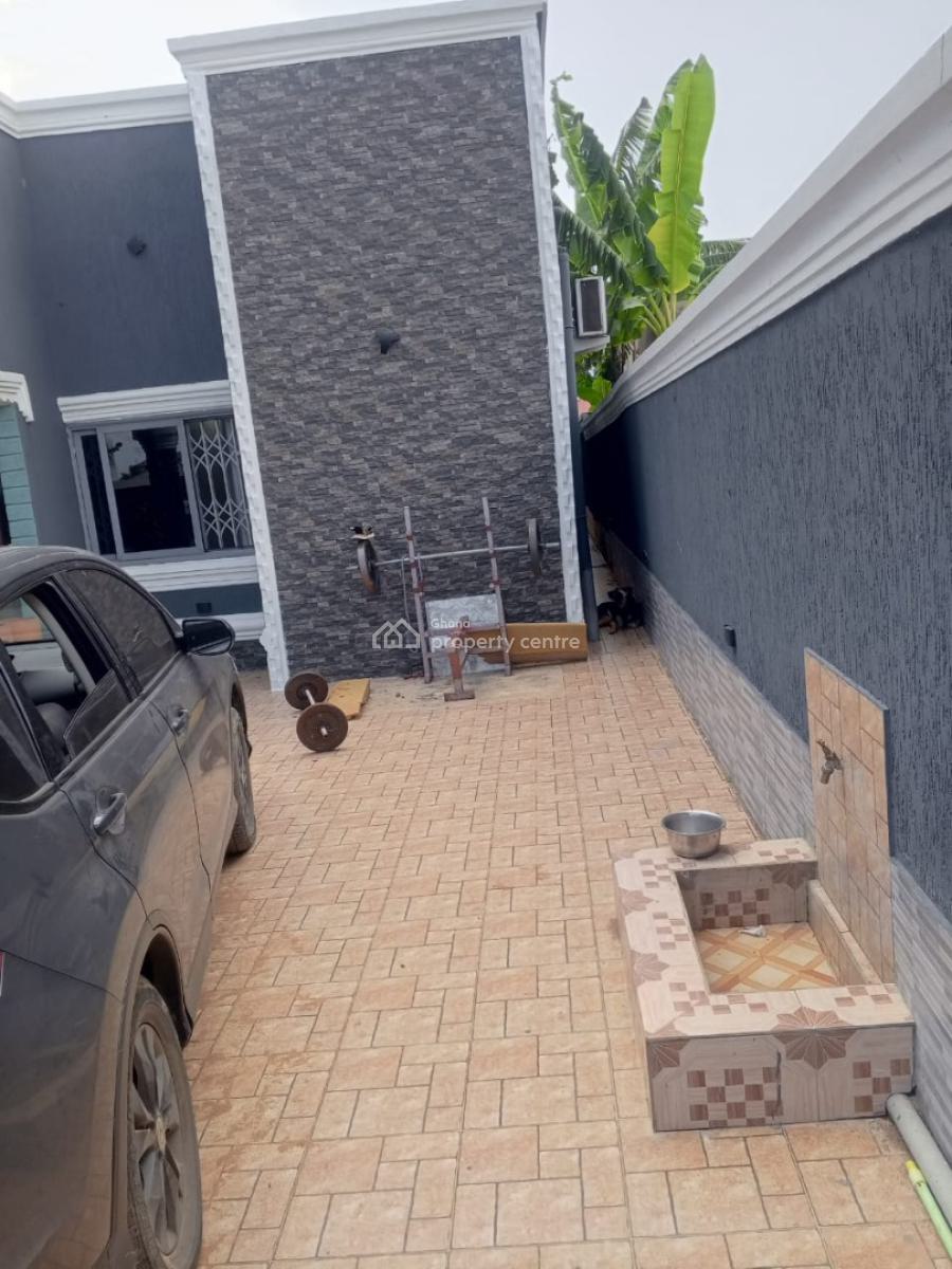 Furnished 3 Master Bedrooms House, Millennium City, Nyanyano Road, Kasoa, Awutu-senya East, Central Region, Detached Bungalow for Sale