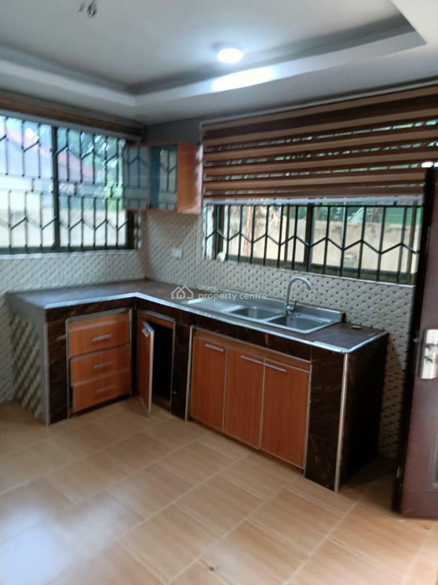 5 Master Bedrooms House, Ablekuma Pentecost, Accra Metropolitan, Accra, Detached Bungalow for Rent