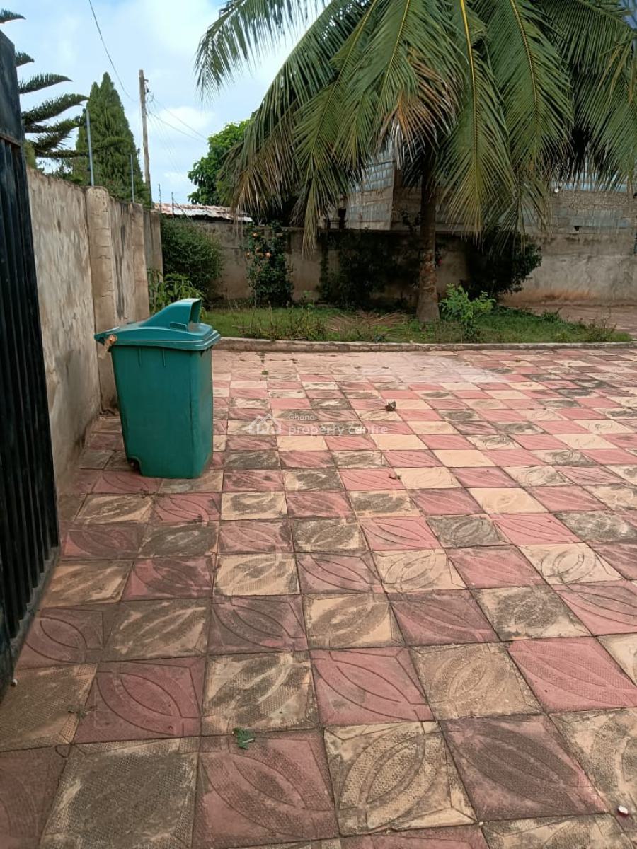5 Master Bedrooms House, Ablekuma Pentecost, Accra Metropolitan, Accra, Detached Bungalow for Rent