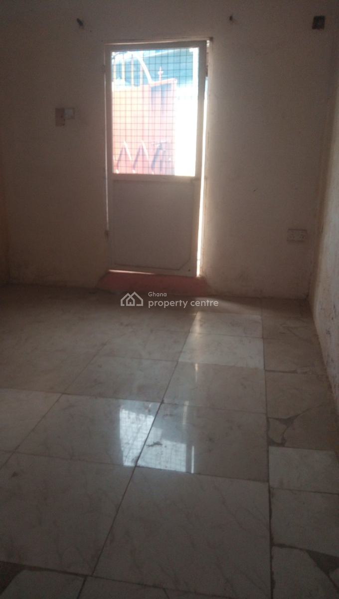 Single Room Apartment Close to The Main Road, Close to Baatsona Total, Baatsonaa, Spintex, Accra, Apartment for Rent