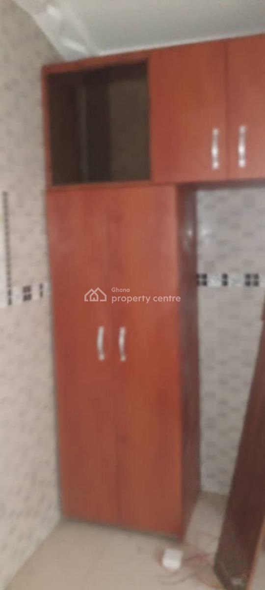 Titled 4 Bedrooms House, Montessori School Area, Gbawe, Ga South Municipal, Accra, Detached Bungalow for Sale