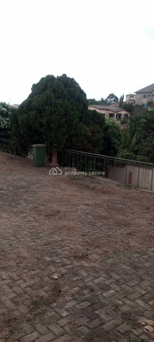 Titled 4 Bedrooms House, Montessori School Area, Gbawe, Ga South Municipal, Accra, Detached Bungalow for Sale