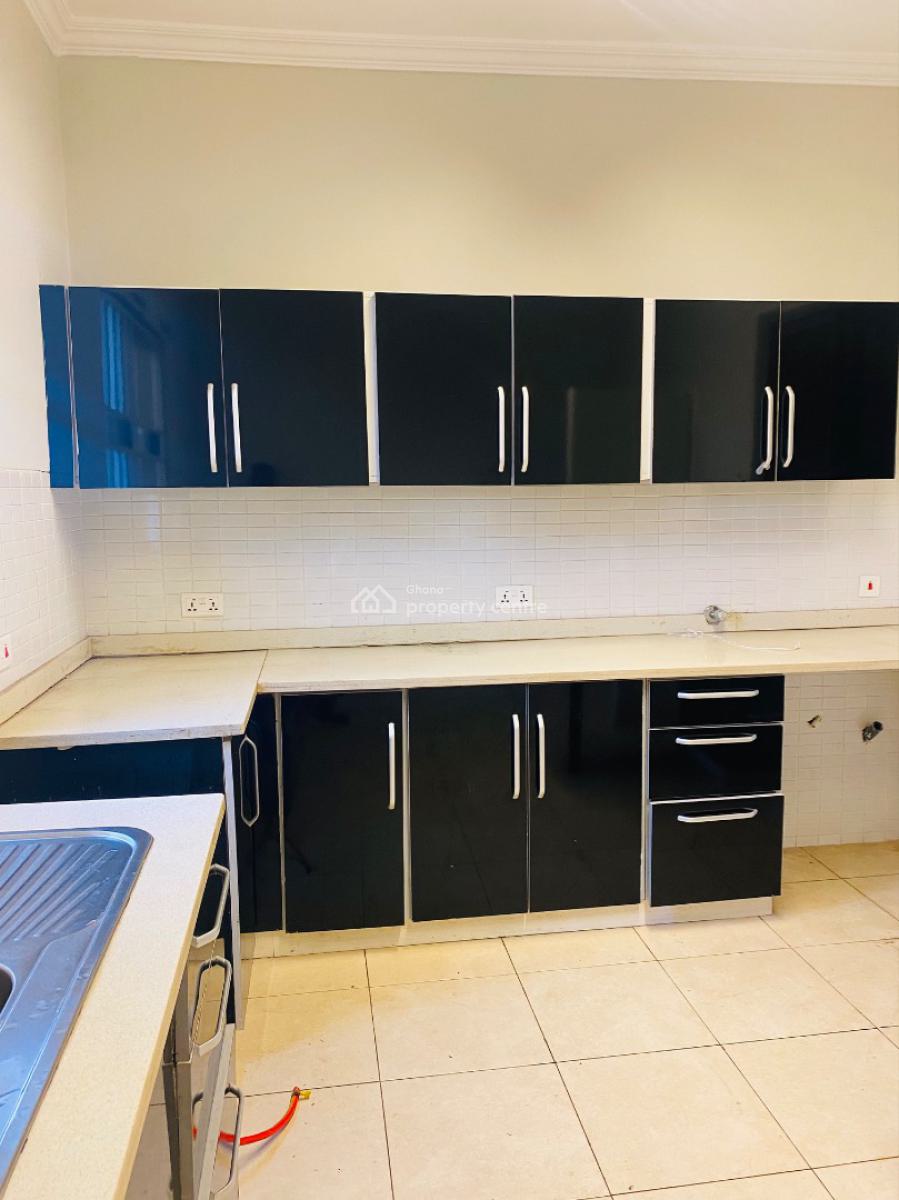 2 Bedrooms, Cfc Estate, Achimota, Accra, Detached Bungalow for Rent