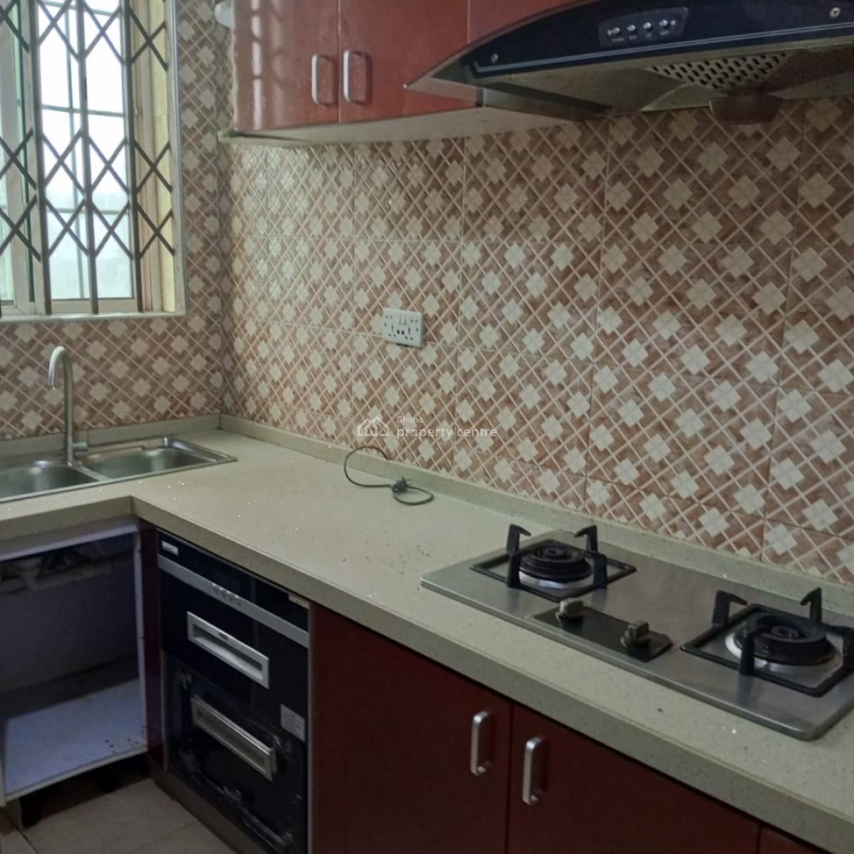 Executive 2 Bedrooms, Teshie New Town, Accra, Apartment for Rent