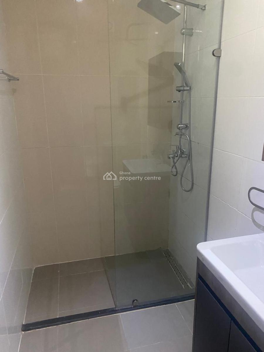 Executive 2 Bedrooms, Cantonments, Accra, Apartment for Sale