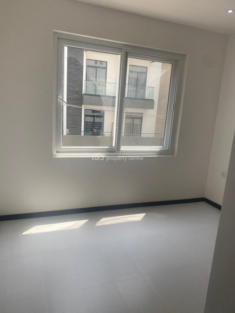Executive 2 Bedrooms, Cantonments, Accra, Apartment for Sale