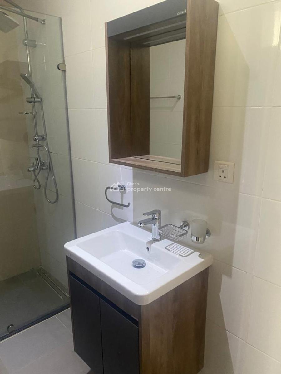 Executive 2 Bedrooms, Cantonments, Accra, Apartment for Sale