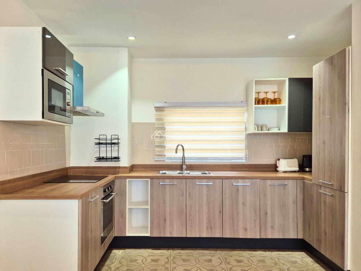 1 Bedroom Apartment with Swimming Pool and Gym, Cantonments, Accra, Mini Flat for Sale