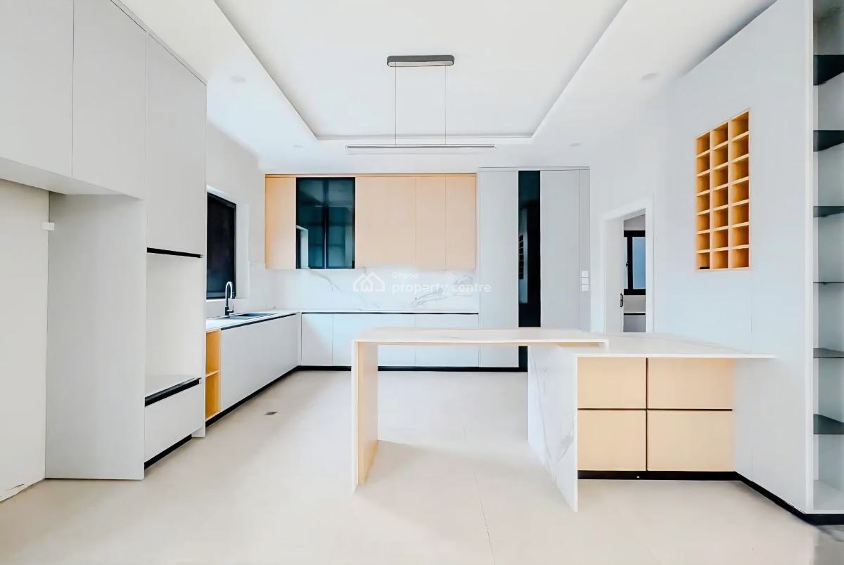 5 Bedroom House, East Airport, Accra Metropolitan, Accra, House for Sale