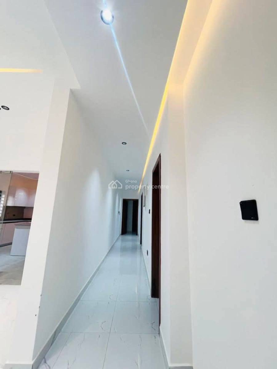 3 Bedroom Ensuite House with Boys Quarters, Ayi Mensah, Oyarifa, La Nkwantanang Madina Municipal, Accra, Detached Bungalow for Sale