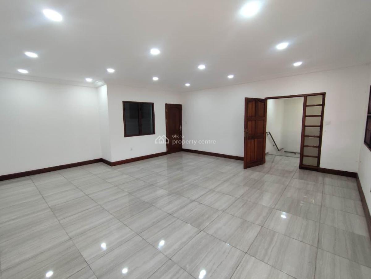 Ridge 15 Bedrooms House, Roman Ridge, Accra, House for Rent