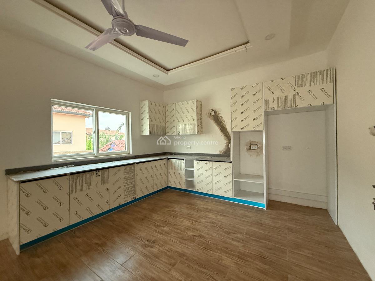 3 Bedroom Apartment in a Gated Community, East Airport, Airport Residential Area, Accra, Apartment for Rent