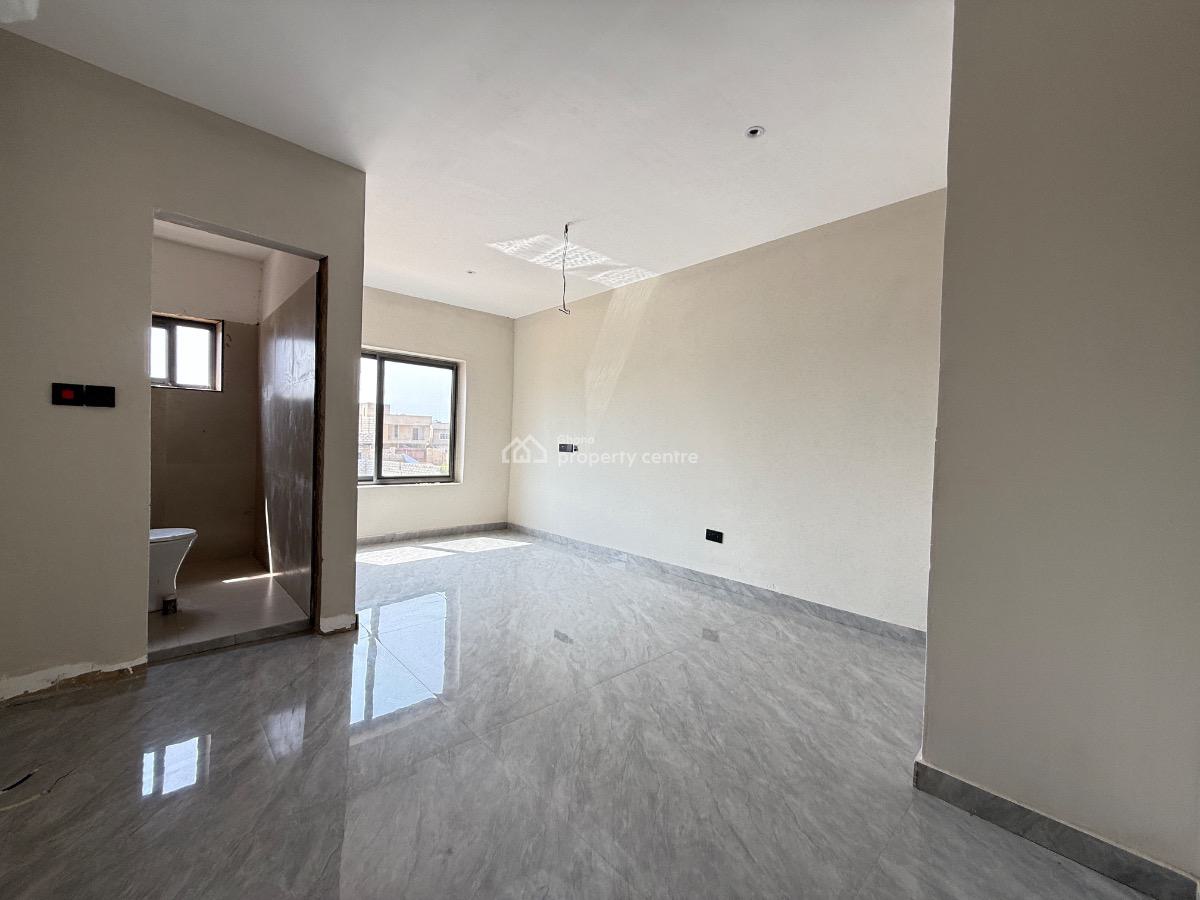 Semi Detached 3 Bedroom Duplex, Bush Road, Tse Addo, Accra, Semi-detached Duplex for Sale