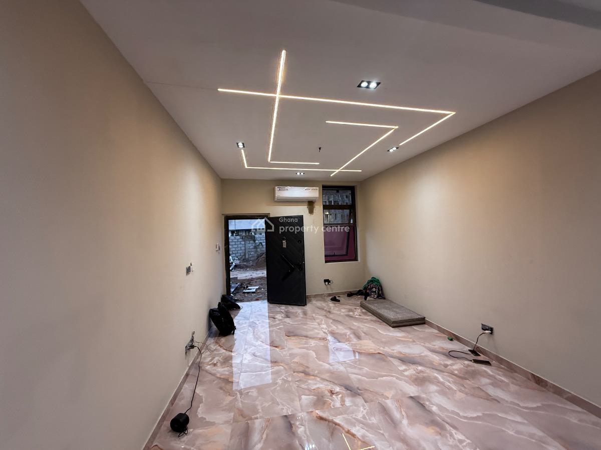 3 Bedroom Duplex, Bush Road, Tse Addo, Accra, Semi-detached Duplex for Sale