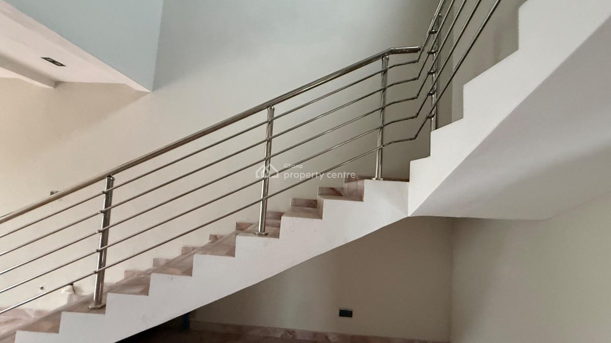 3 Bedroom Duplex, Bush Road, Tse Addo, Accra, Semi-detached Duplex for Sale