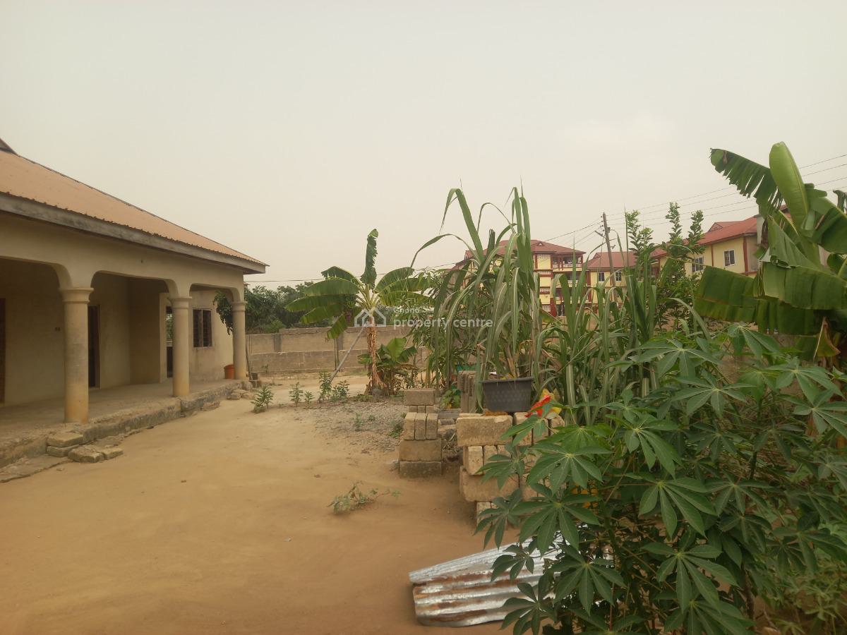 6 Bedrooms, Buobai, Near True Star Hotel., Kumasi Metropolitan, Ashanti, House for Sale