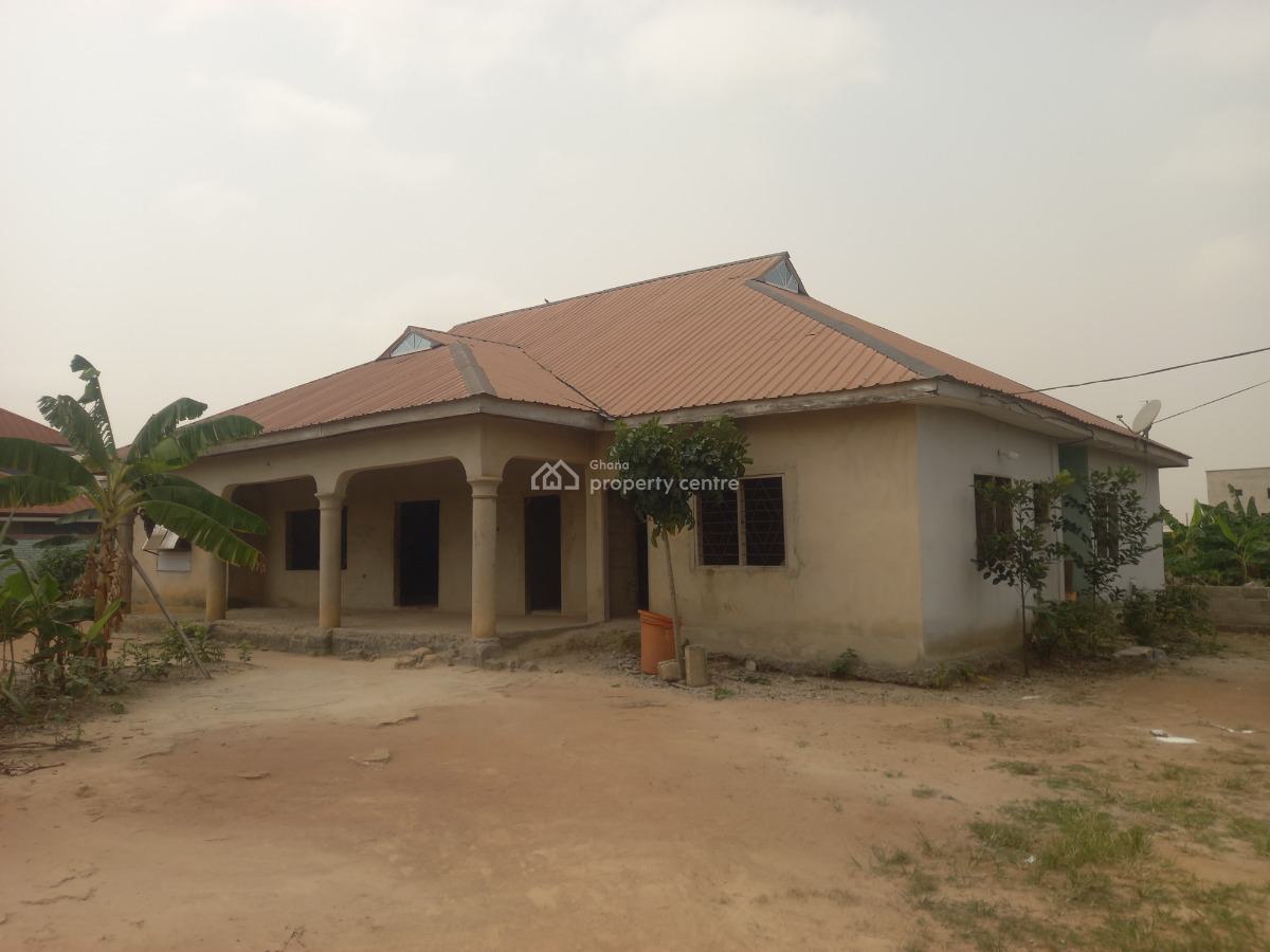 6 Bedrooms, Duase New Site., Kumasi Metropolitan, Ashanti, House for Sale