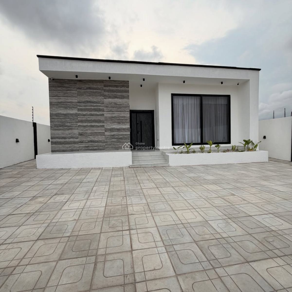 3 Bedroom House at Sakumono, Sakumono, Accra Metropolitan, Accra, House for Sale