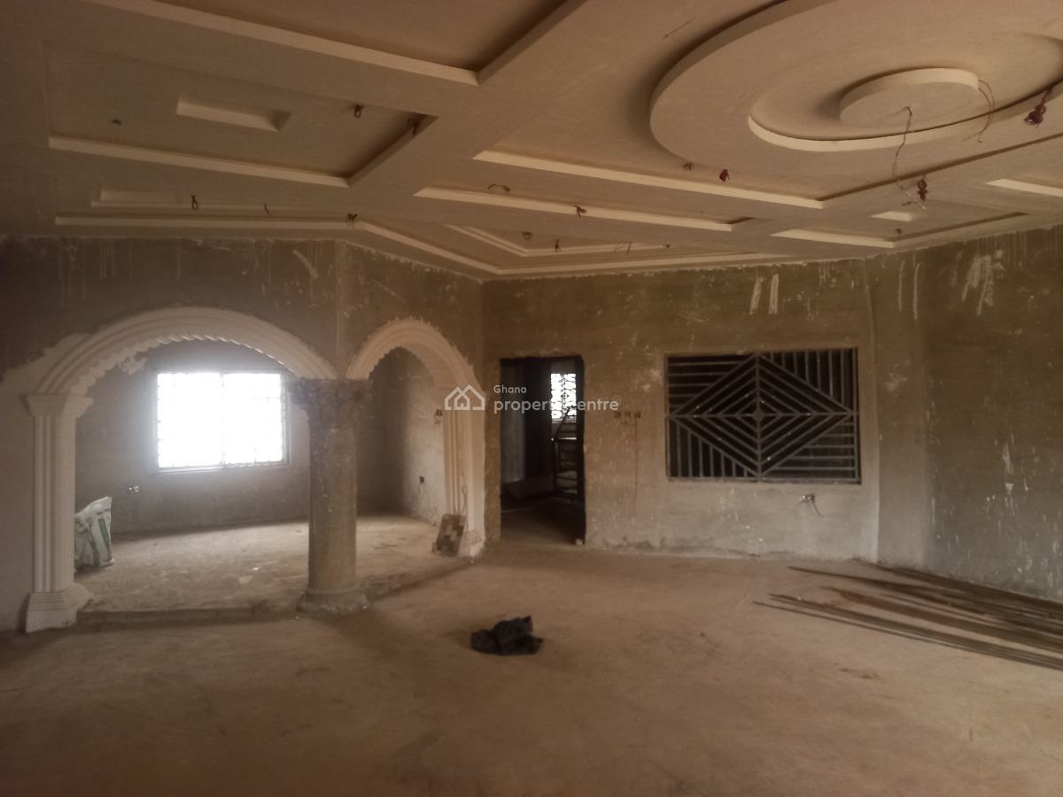 10 Bedrooms, Pakyi No 2. Santasi Road., Kumasi Metropolitan, Ashanti, House for Sale
