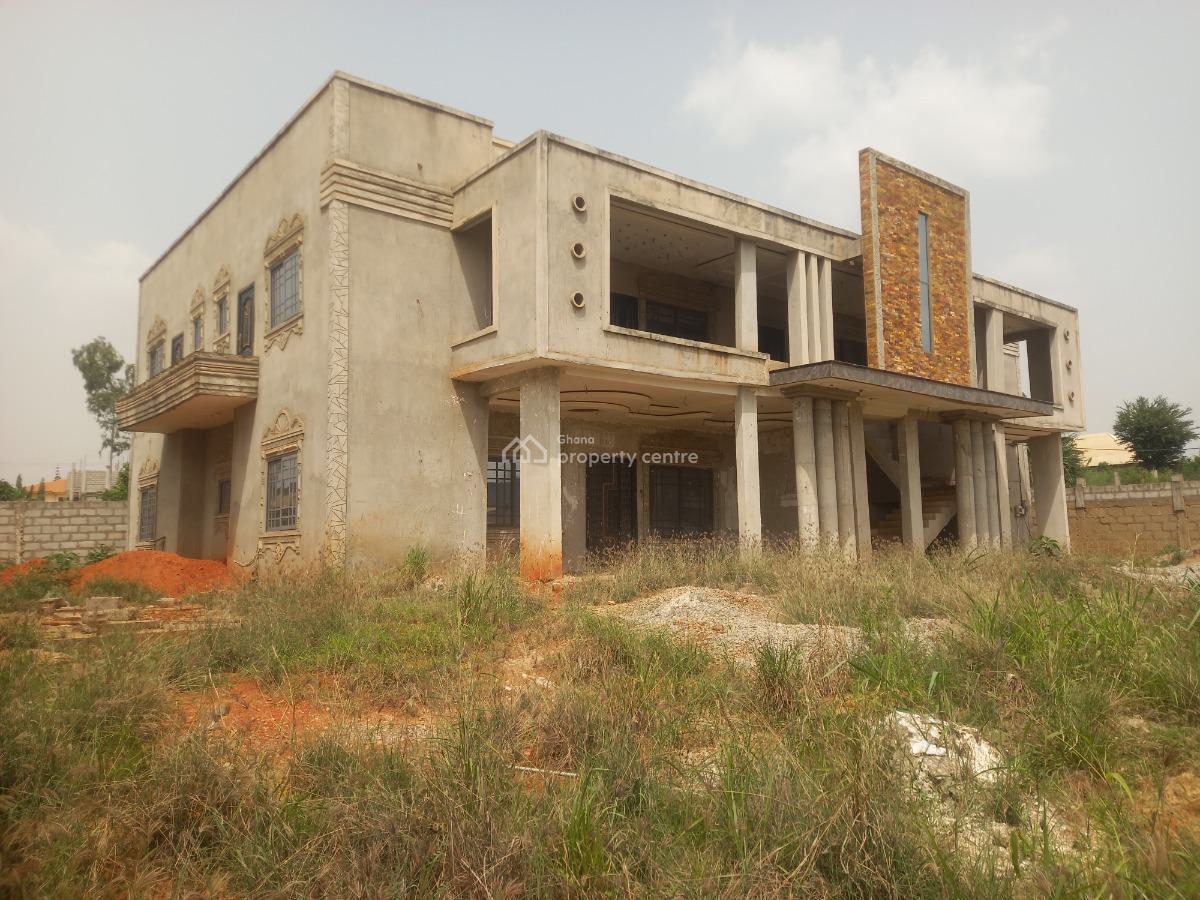 10 Bedrooms, Pakyi No 2. Santasi Road., Kumasi Metropolitan, Ashanti, House for Sale