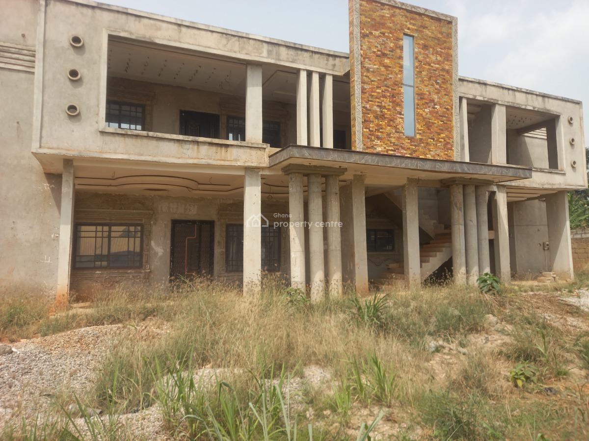 10 Bedrooms, Pakyi No 2. Santasi Road., Kumasi Metropolitan, Ashanti, House for Sale